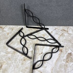8" Shelf Bracket Celtic Scroll Black Metal Set Of 4 Chipped
